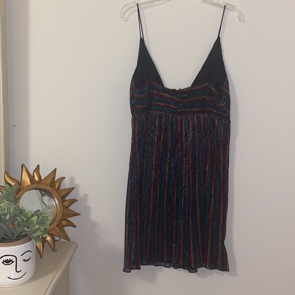 Sparkly Dress - Picture 2 of 3